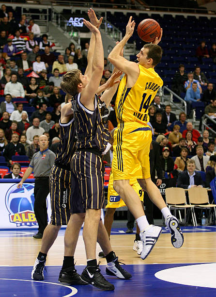 本文将从战 本文将从战