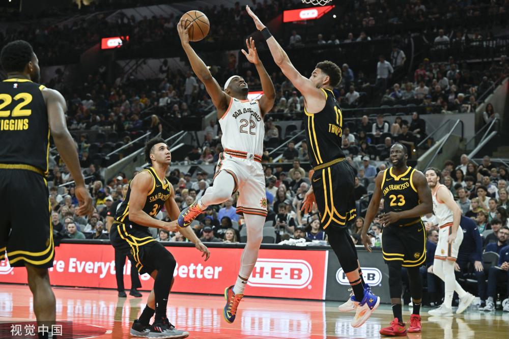 华裔球员的 华裔球员的