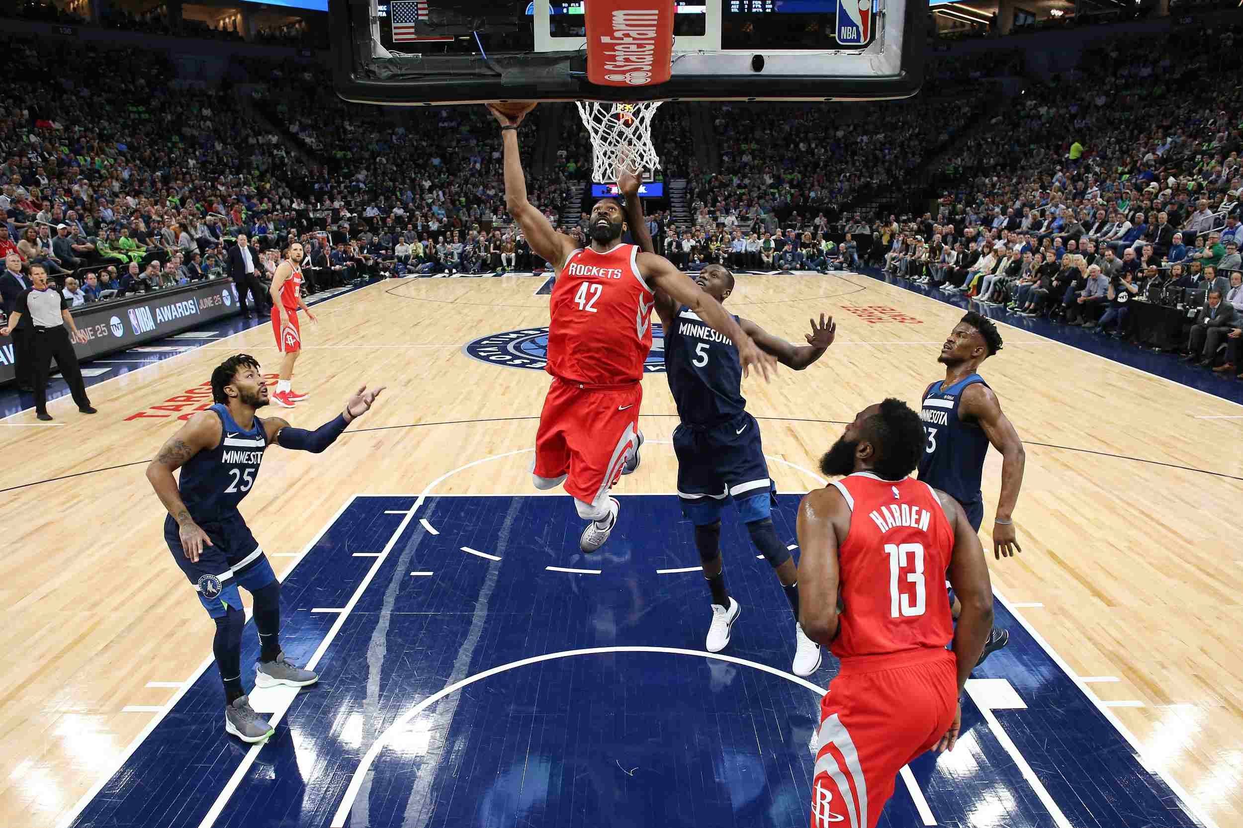 镇守防线 镇守防线