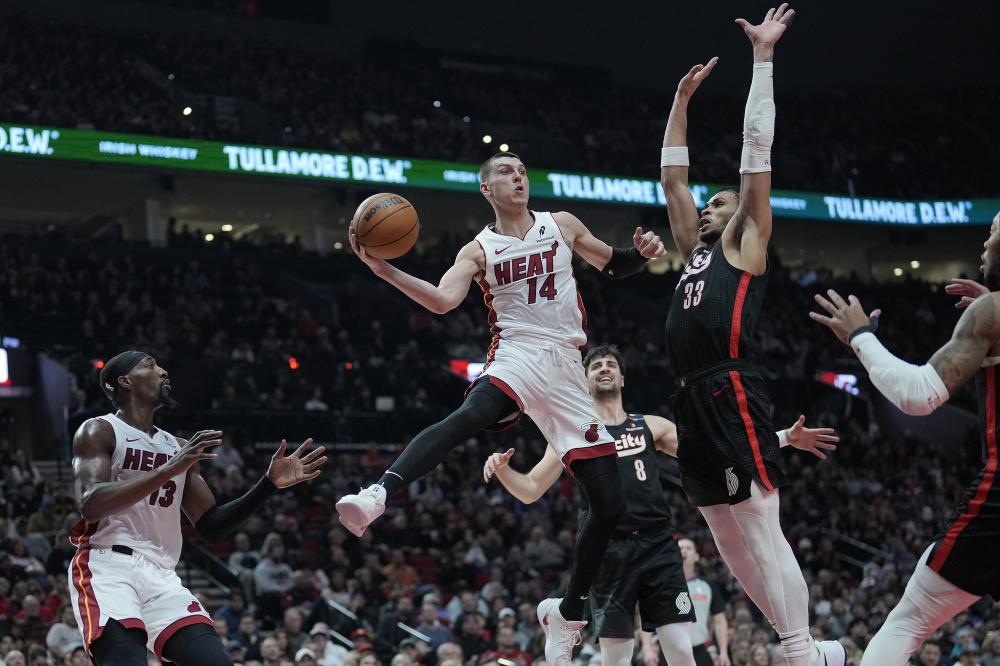 割了比赛节 割了比赛节