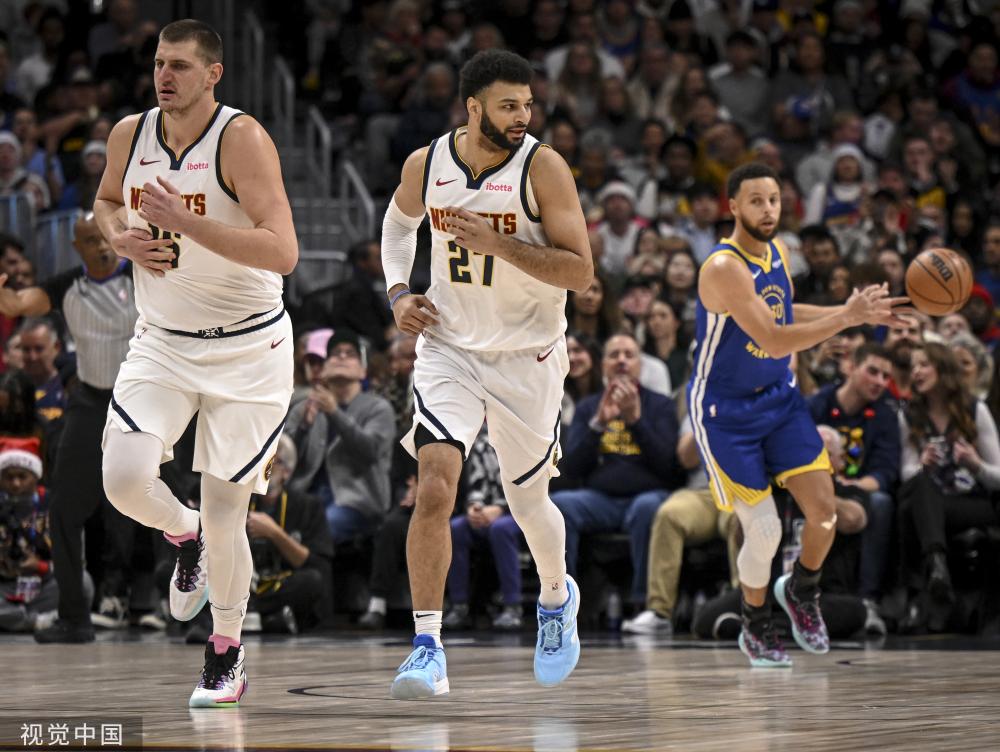 使球队在亚 使球队在亚